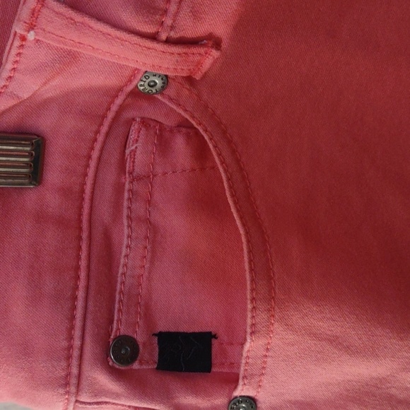 USED TORRID DENIM SHORTS PINK SIZE 18 - Picture 3 of 13